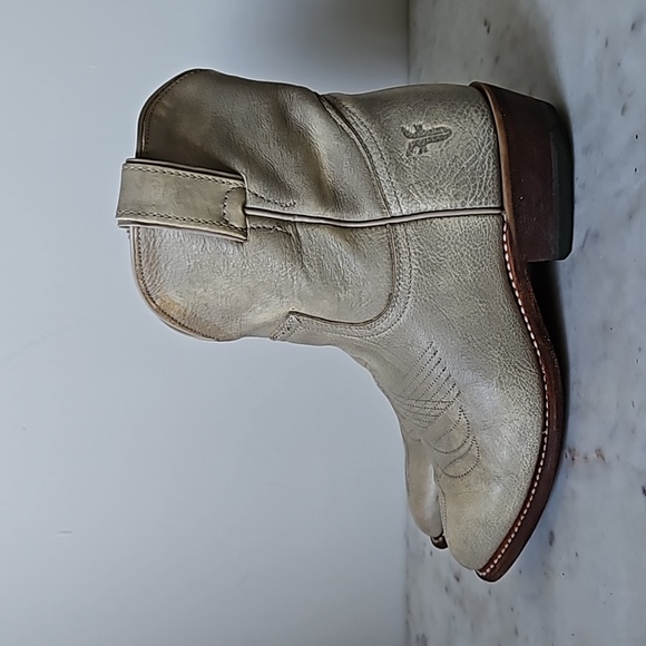 Frye Shoes - FRYE: vintage cream leather western Billy boots